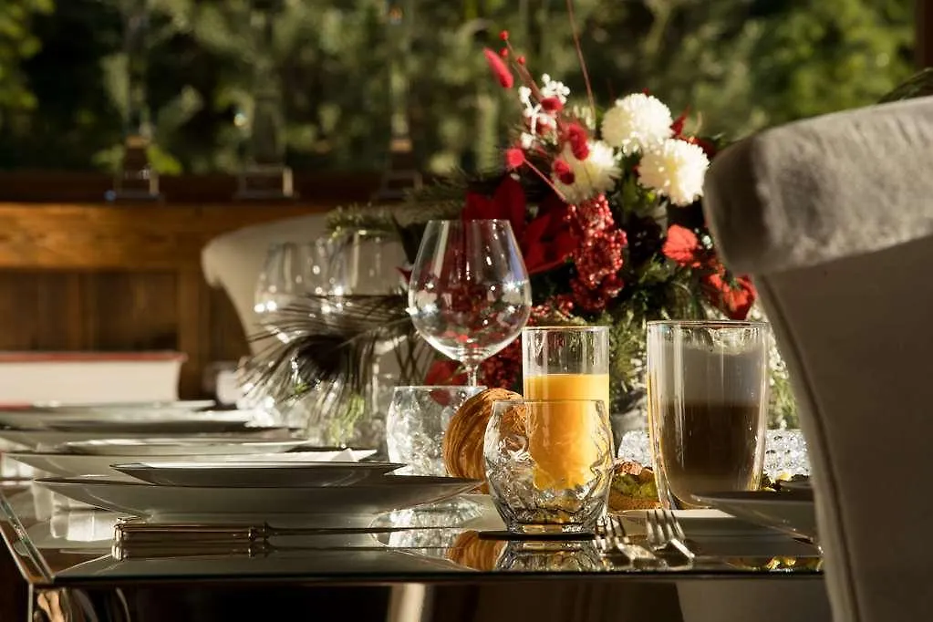 Ultima Megeve Hotel